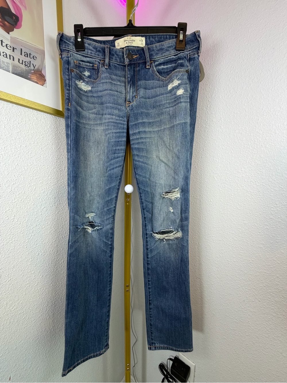 Abercrombie & Fitch Distressed Straight-Leg Jeans - Blue - Size 6S - 28x31